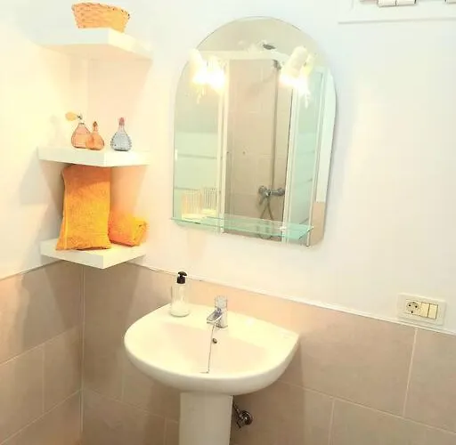 Casa Tio Pancho, Cerca De La Playa De Teresitas Tatil Evi San Andrés